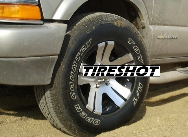 Tire Toyo Open Country H/T